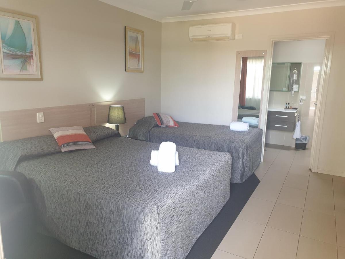 Cobar Central Motor Inn ภายนอก รูปภาพ