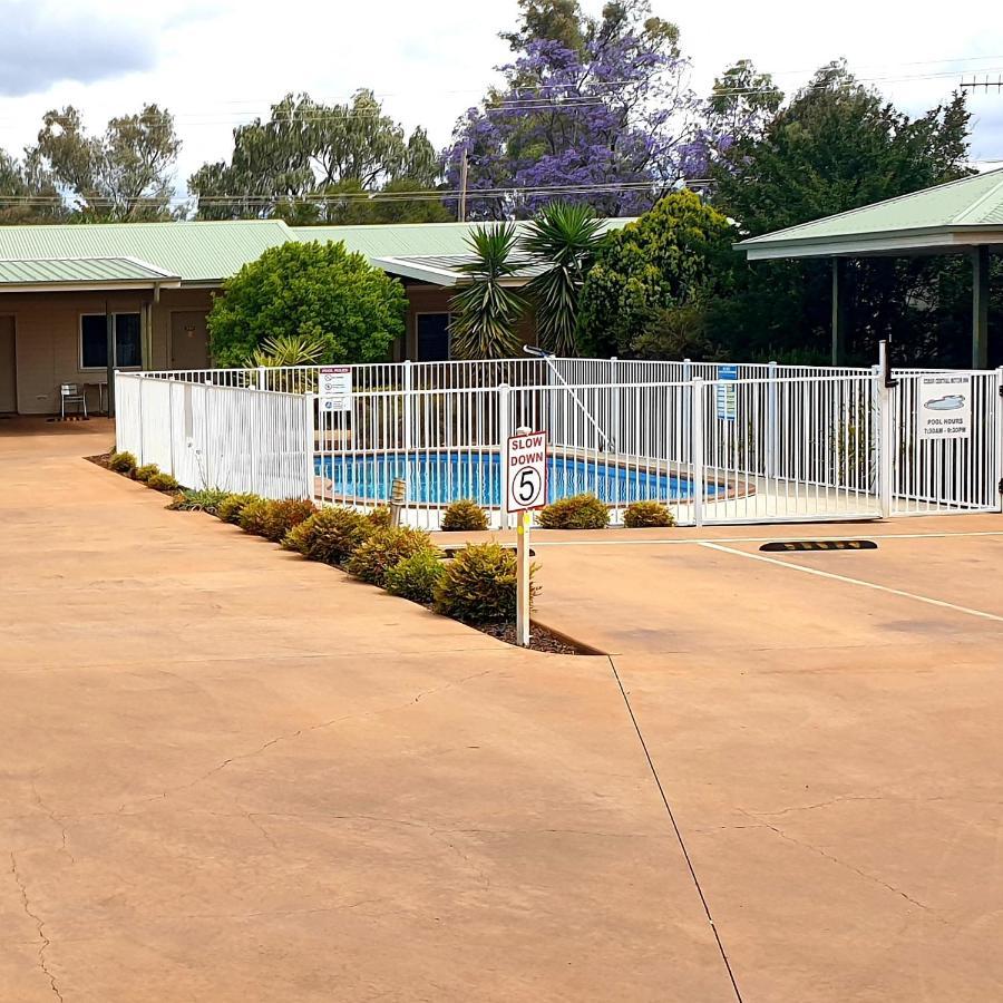 Cobar Central Motor Inn ภายนอก รูปภาพ