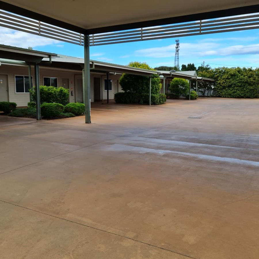 Cobar Central Motor Inn ภายนอก รูปภาพ