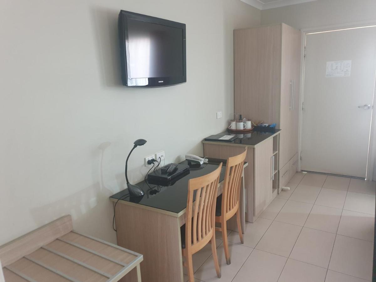 Cobar Central Motor Inn ภายนอก รูปภาพ